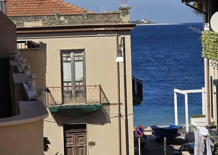 La Dimora Di Eolo, Cannitello Rc * Villa San Giovanni