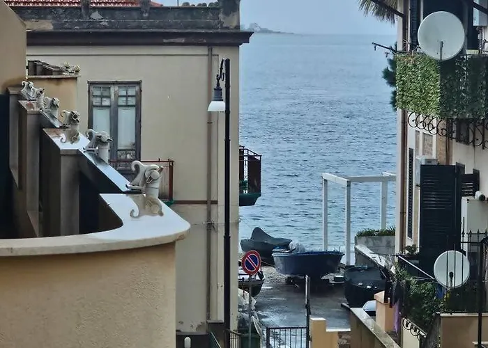 La Dimora Di Eolo, Cannitello Rc * וילה סן ג'ובאני